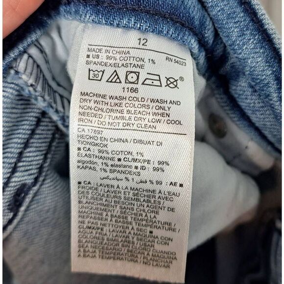 Old Navy Women's The Power Jean aka The Perfect Straight Ankle in Donna Wash siz - Picture 6 of 7